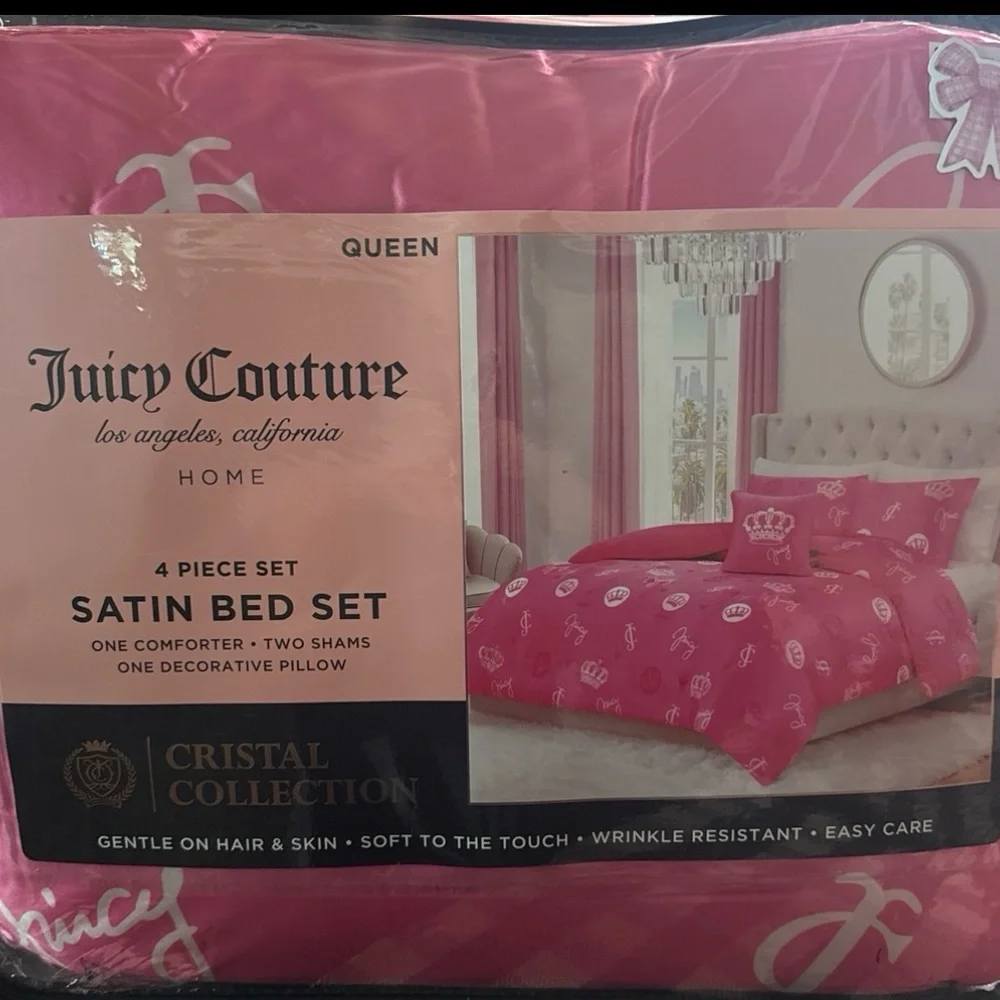 JUICY COUTURE 4 PIECE BED QUEEN SATIN COMFORTER SET